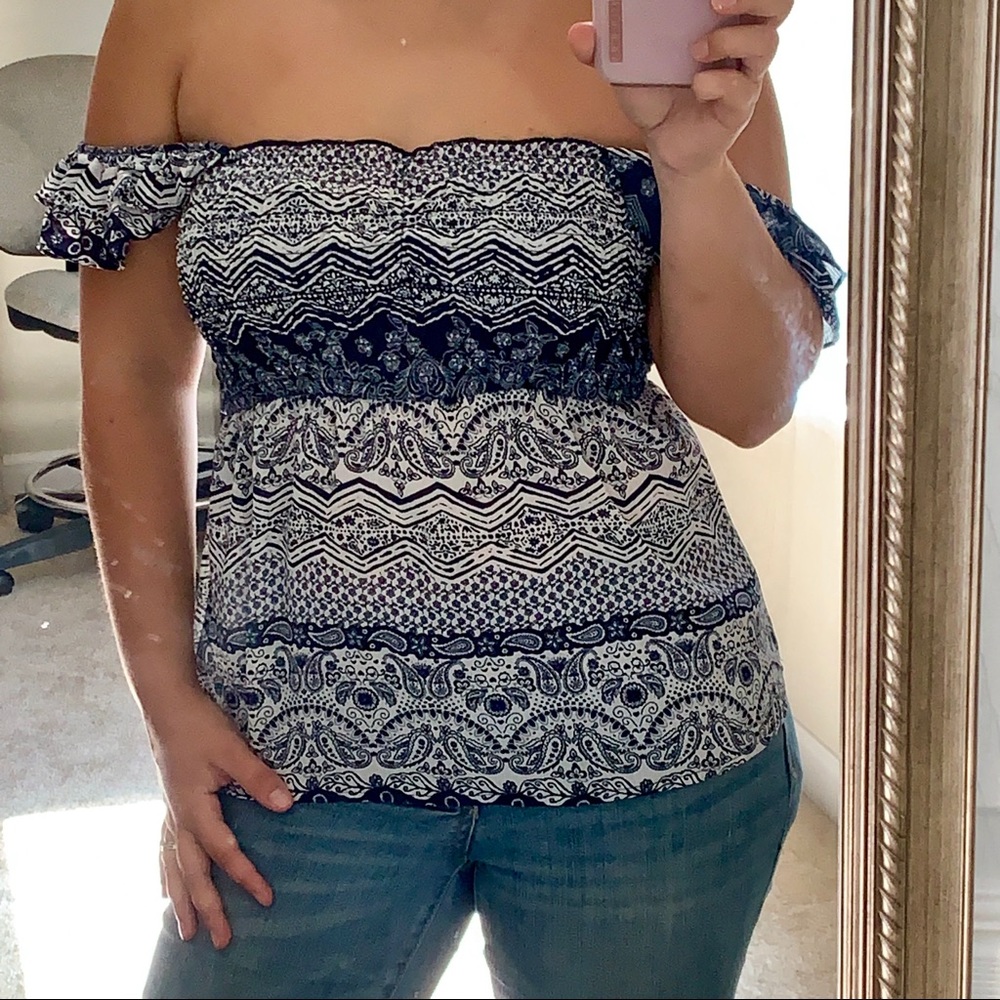 Women’s off the shoulder bandana blouse